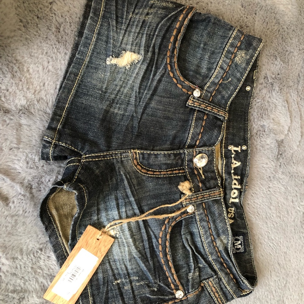 LA Idol size Medium Short Shorts inseam 2 inches waist across 14 inches